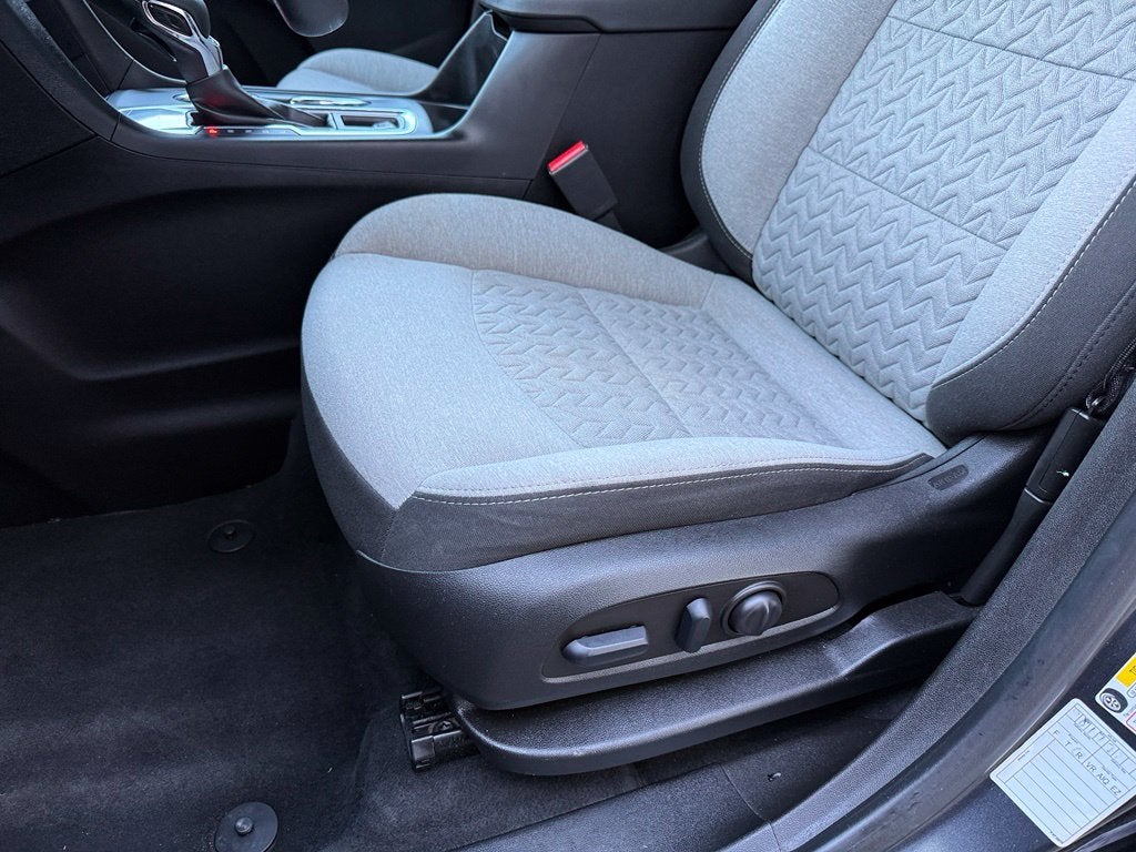 2022 Chevrolet Equinox LT - CLEAN CARFAX