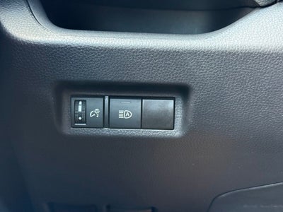 2024 Toyota RAV4 XLE - CLEAN CARFAX / ONE OWNER