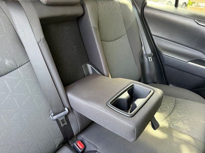 2024 Toyota RAV4 XLE - CLEAN CARFAX / ONE OWNER