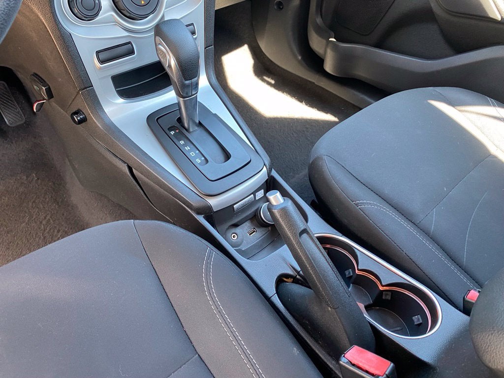 2018 Ford Fiesta SE - SALVAGE TITLE / AS-IS