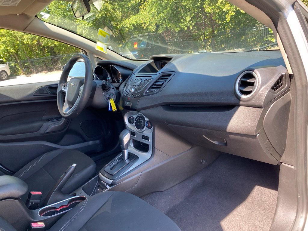 2018 Ford Fiesta SE - SALVAGE TITLE / AS-IS