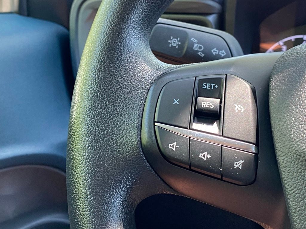 2022 Ford Maverick XL CLEAN