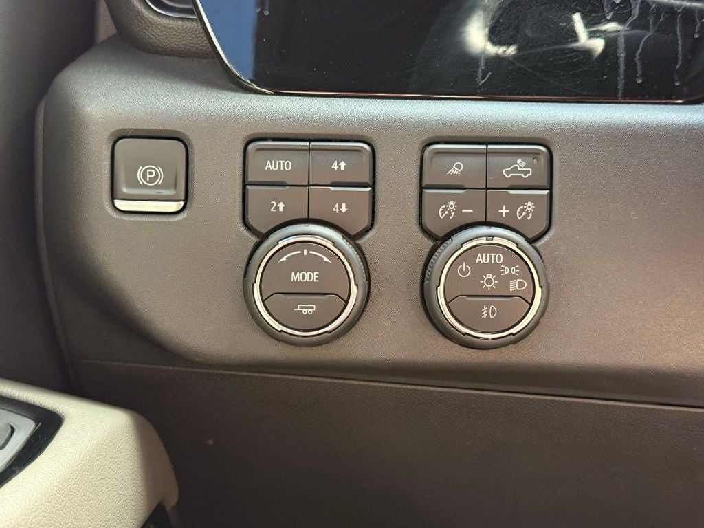 2023 Chevrolet Silverado 1500 ZR2 LEVELED