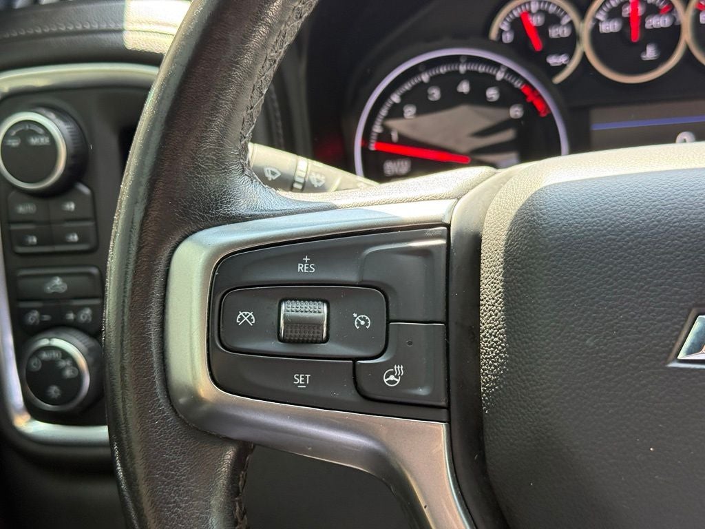 2021 Chevrolet Silverado 1500 LT - 4WD / CLEAN CARFAX HISTORY