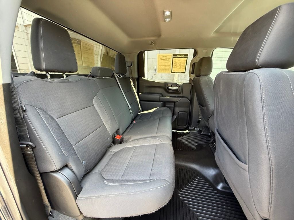 2021 Chevrolet Silverado 1500 LT - 4WD / CLEAN CARFAX HISTORY