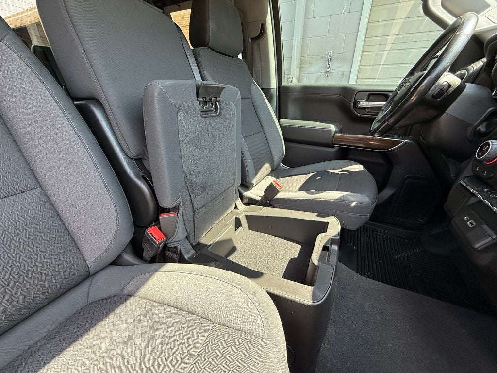 2021 Chevrolet Silverado 1500 LT - 4WD / CLEAN CARFAX HISTORY