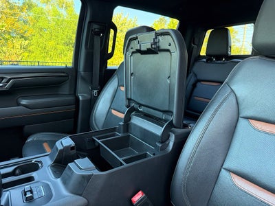 2022 GMC Sierra 1500 AT4 Premium - 4WD / SUNROOF / CLEAN CARFAX