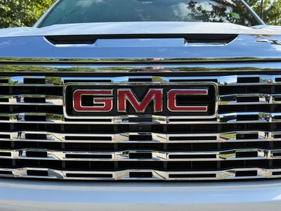 2023 GMC Sierra 1500 Denali V8 / 4x4 / 1-OWNER CLEAN CARFAX