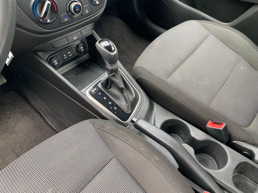 2019 Hyundai Accent SE