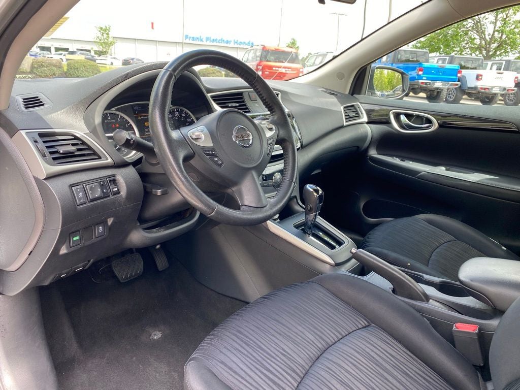 2019 Nissan Sentra SV CREAM PUFF