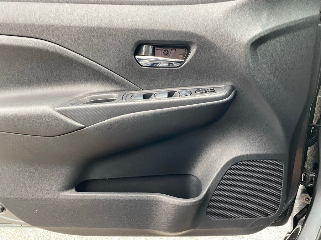 2024 Nissan Versa 1.6 SV