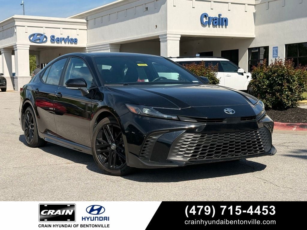 2025 Toyota Camry SE 1 OWNER CARFAX