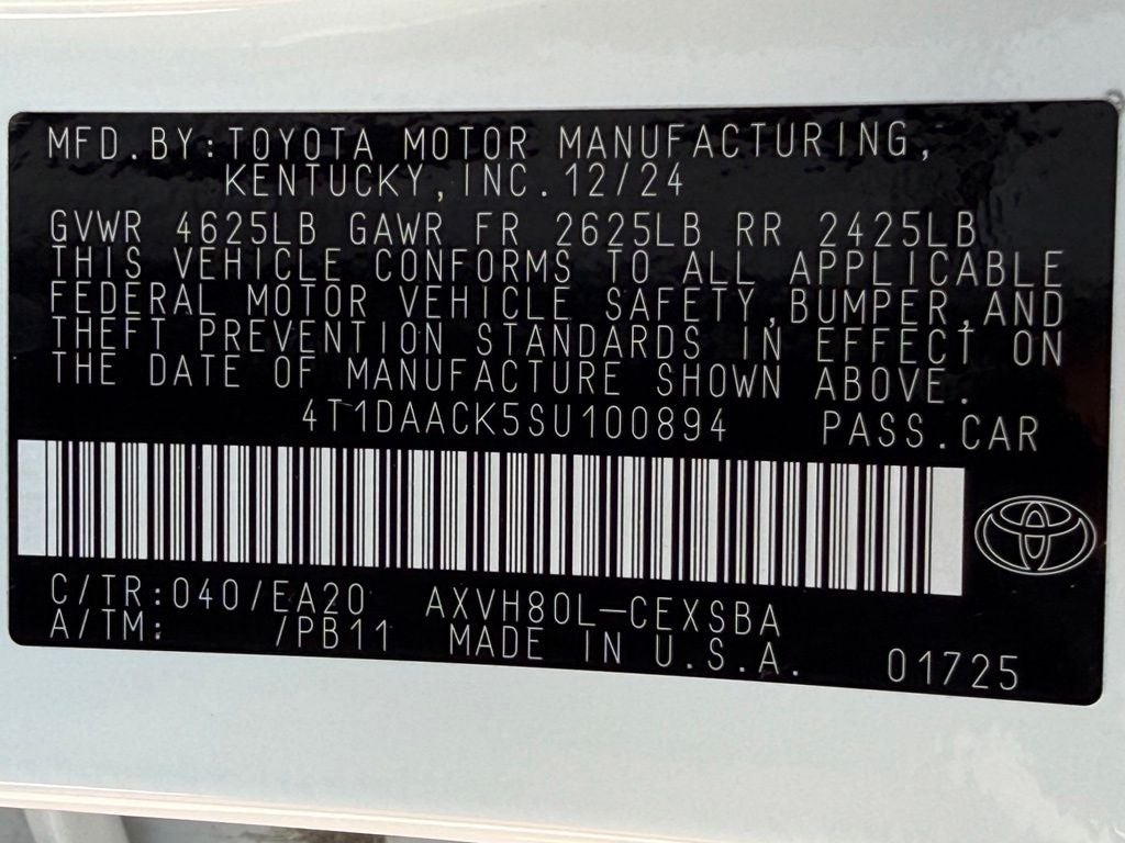 2025 Toyota Camry SE