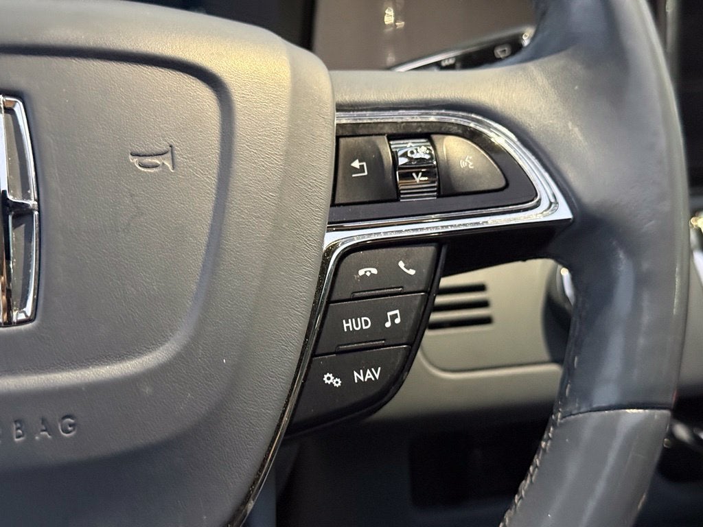 2019 Lincoln Navigator L Black Label - $103,555 MSRP / 4WD / PANORAMIC SUNROOF