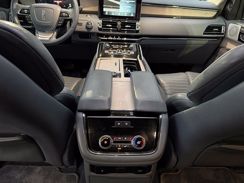 2019 Lincoln Navigator L Black Label - $103,555 MSRP / 4WD / PANORAMIC SUNROOF