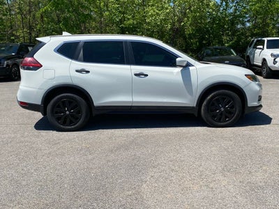 2020 Nissan Rogue S