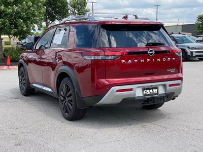 2024 Nissan Pathfinder Platinum