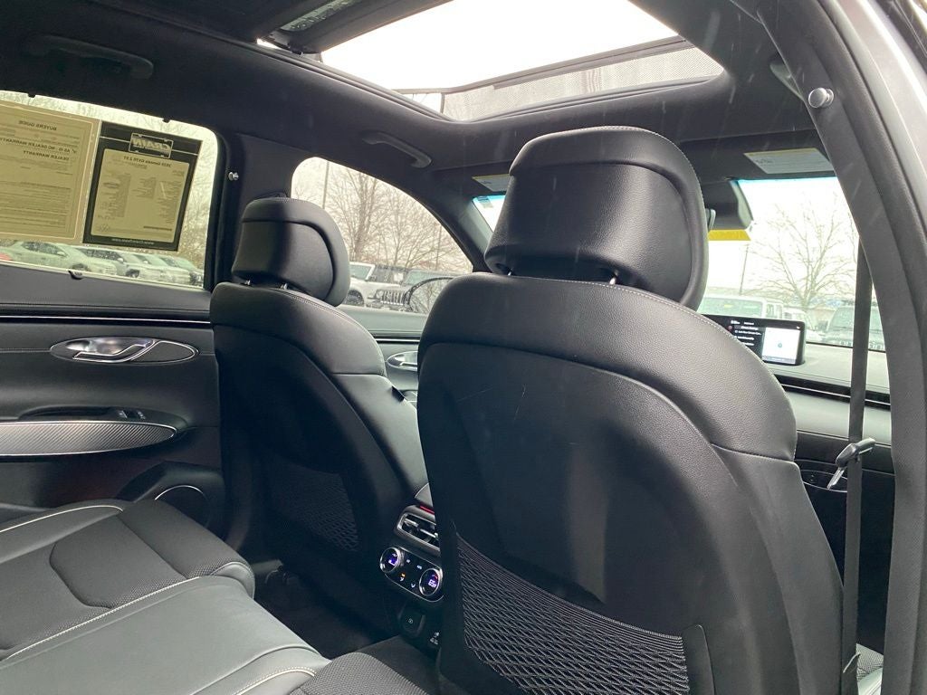 2025 Genesis GV70 2.5T