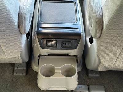 2018 Toyota Sienna LE 8 Passenger
