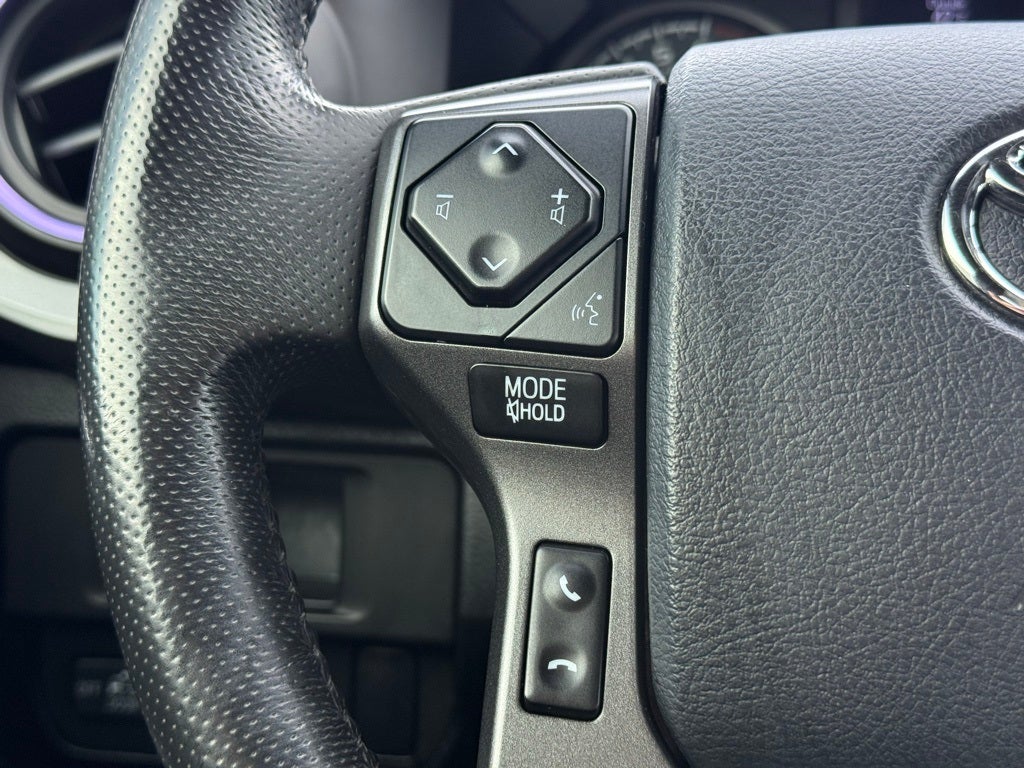 2016 Toyota Tacoma TRD Sport V6 / NAVIGATION