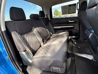 2018 Toyota Tundra SR5 - 4WD / LIFTED! / CLEAN CARFAX