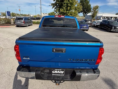 2018 Toyota Tundra SR5 - 4WD / LIFTED! / CLEAN CARFAX