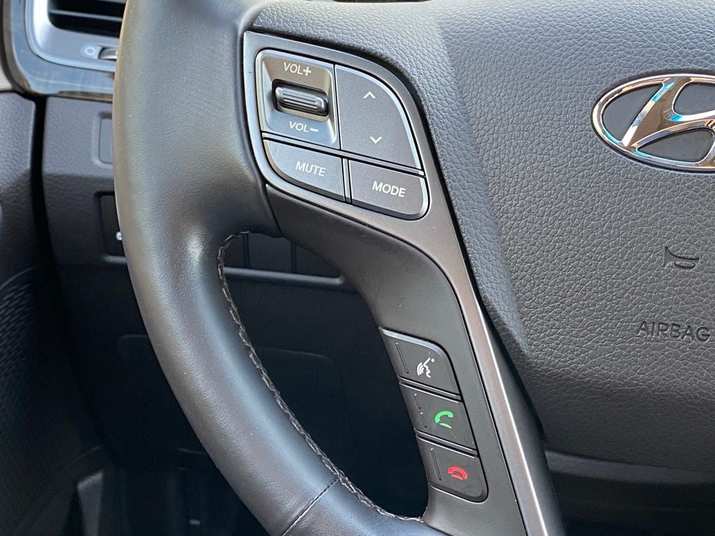 2017 Hyundai Santa Fe Sport 2.0T Ultimate