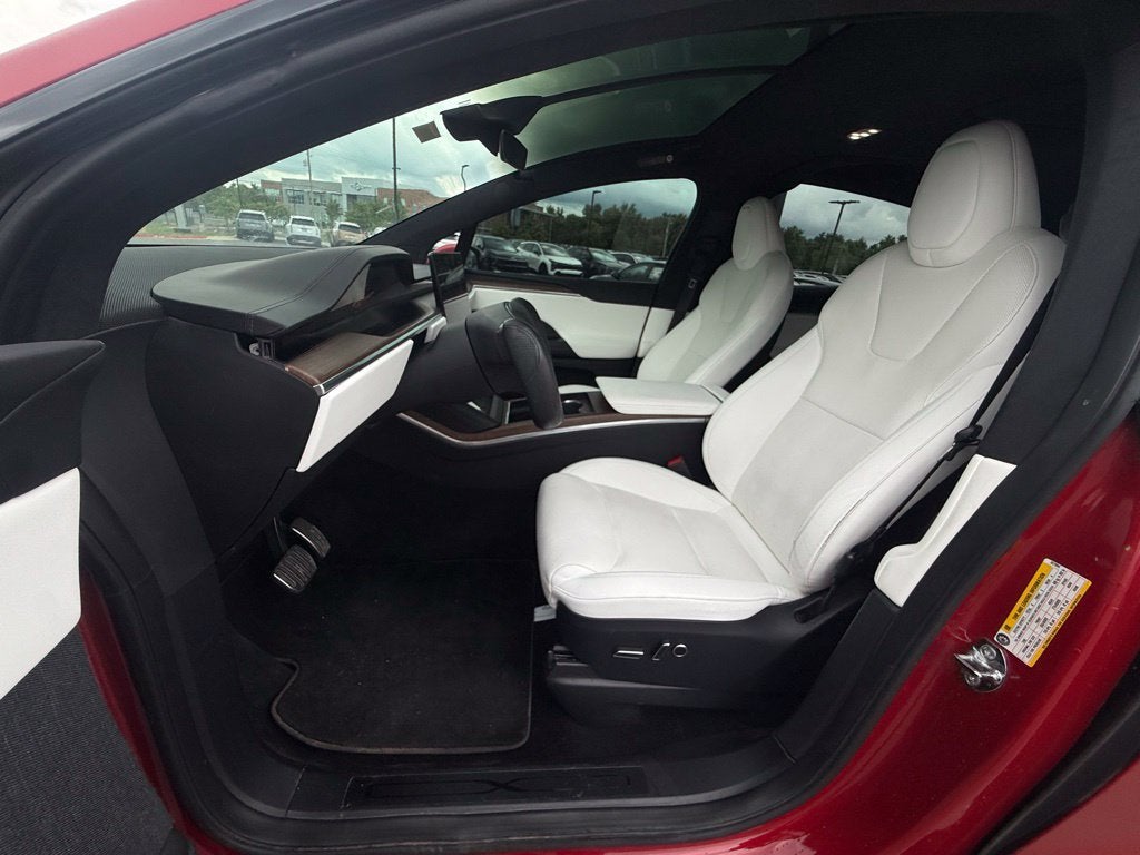2022 Tesla Model X Base