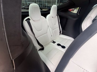2022 Tesla Model X Base