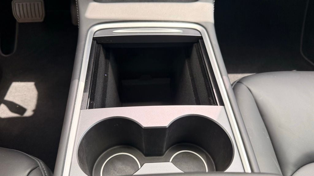 2024 Tesla Model Y Long Range CLEAN CARFAX