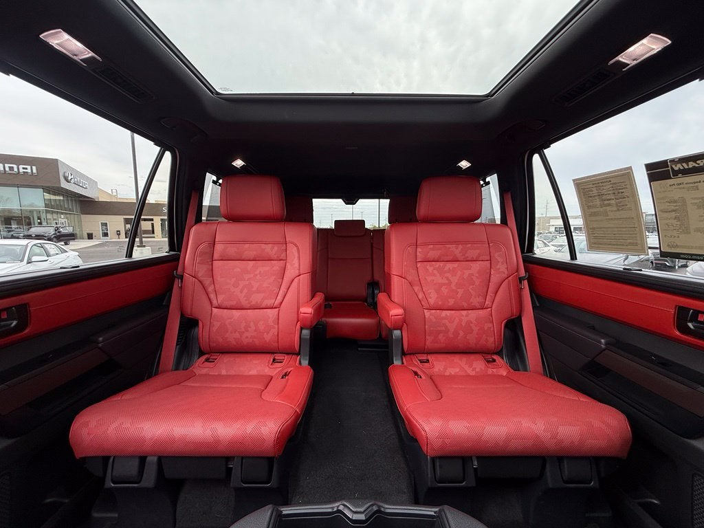2024 Toyota Sequoia TRD Pro - 4WD / PANORAMIC SUNROOF / CLEAN CARFAX