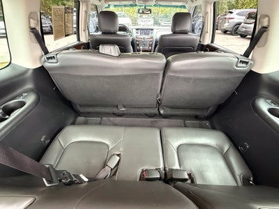 2018 Nissan Armada SV - 4WD / LEATHER INTERIOR