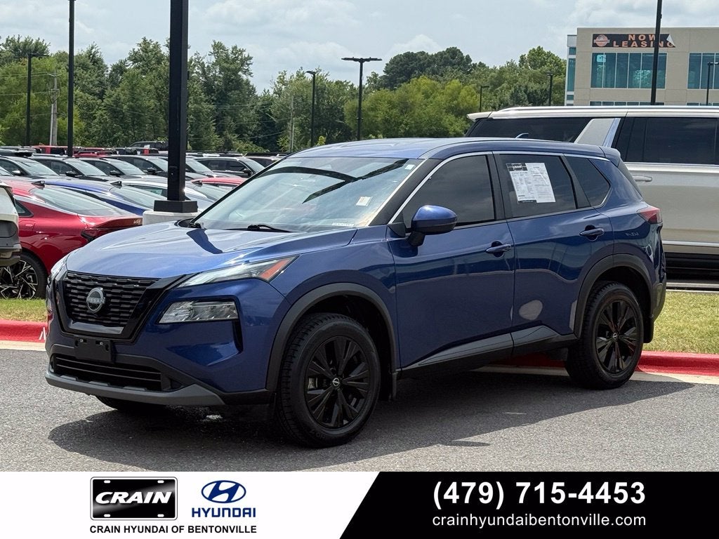 2023 Nissan Rogue SV - AWD / CLEAN CARFAX