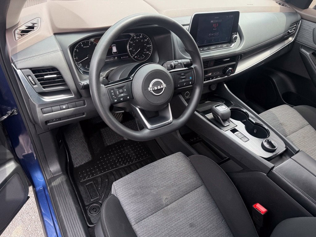 2023 Nissan Rogue SV - AWD / CLEAN CARFAX