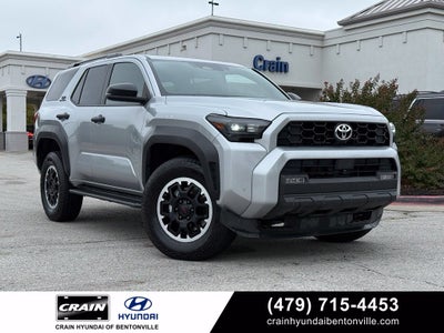 2025 Toyota 4Runner TRD Off-Road - 4WD / CLEAN CARFAX / ONE OWNER
