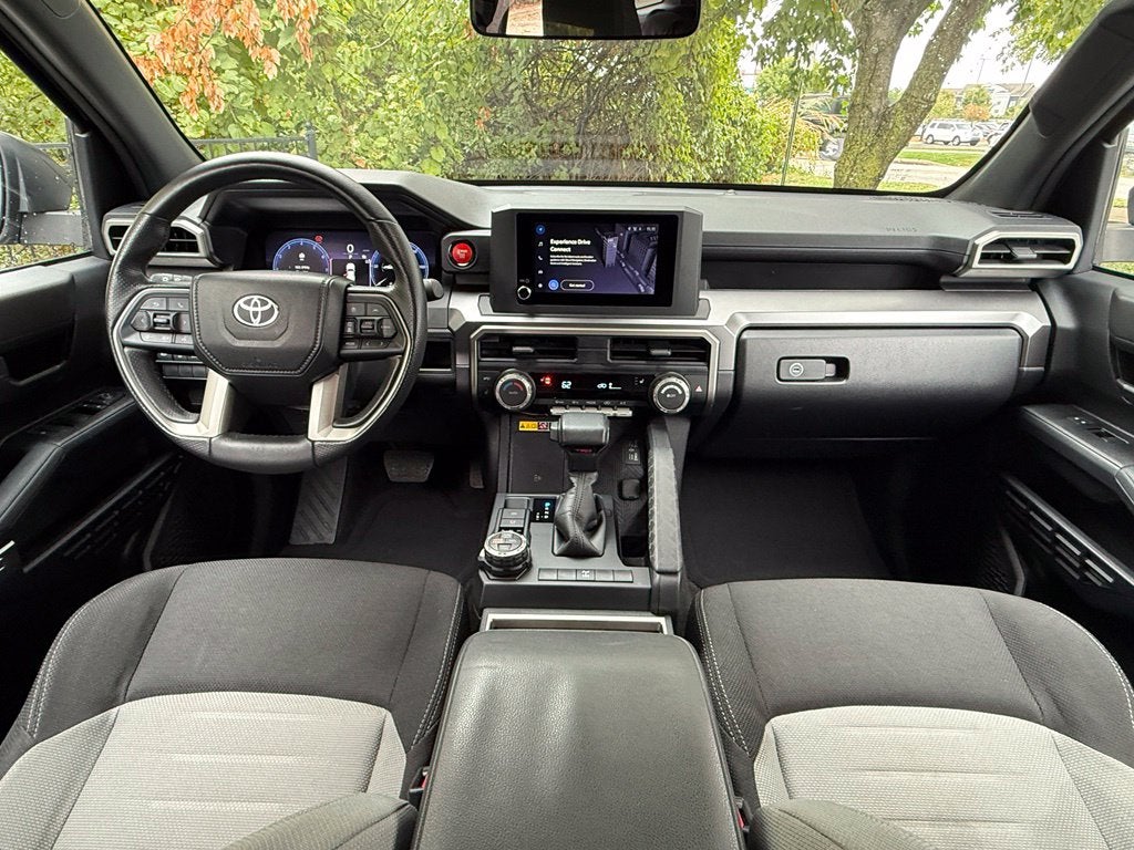 2025 Toyota 4Runner TRD Off-Road - 4WD / CLEAN CARFAX / ONE OWNER