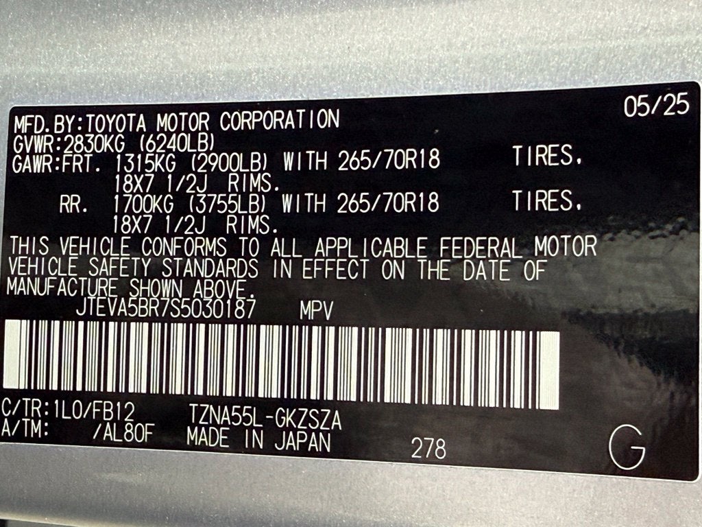 2025 Toyota 4Runner TRD Off-Road - 4WD / CLEAN CARFAX / ONE OWNER