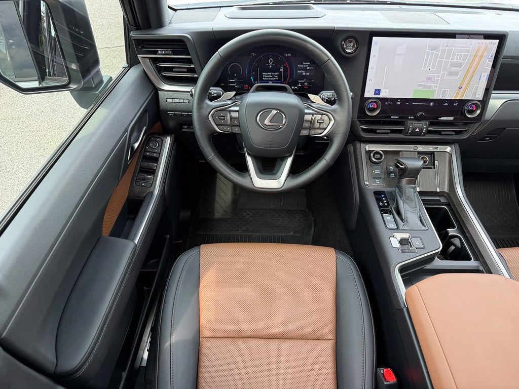 2026 Lexus GX 550 Premium+ - LIFTED! / 4WD / SUNROOF / CAPTAIN'S CHAIRS