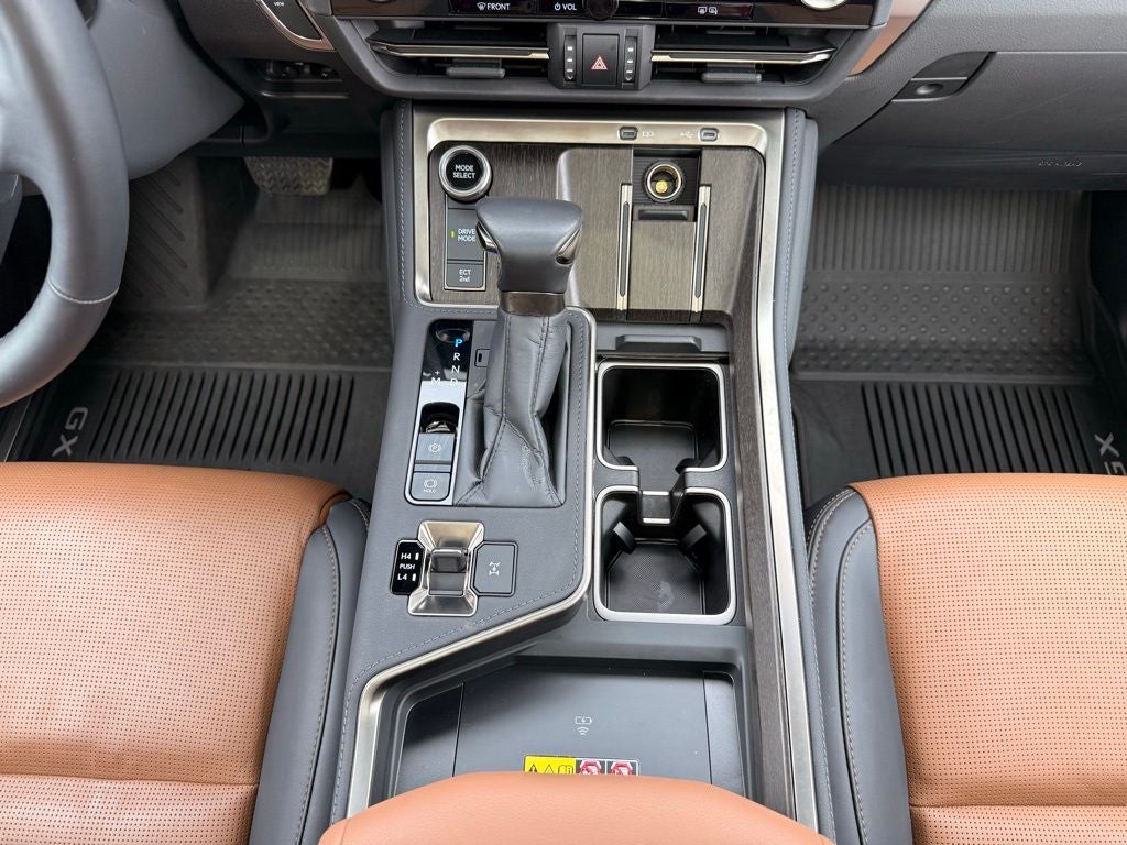 2025 Lexus GX 550 Luxury+