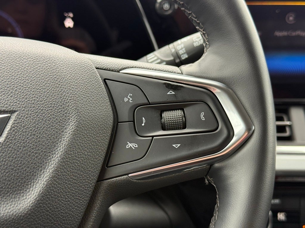 2025 Chevrolet Trax LT ONE OWNER CARFAX