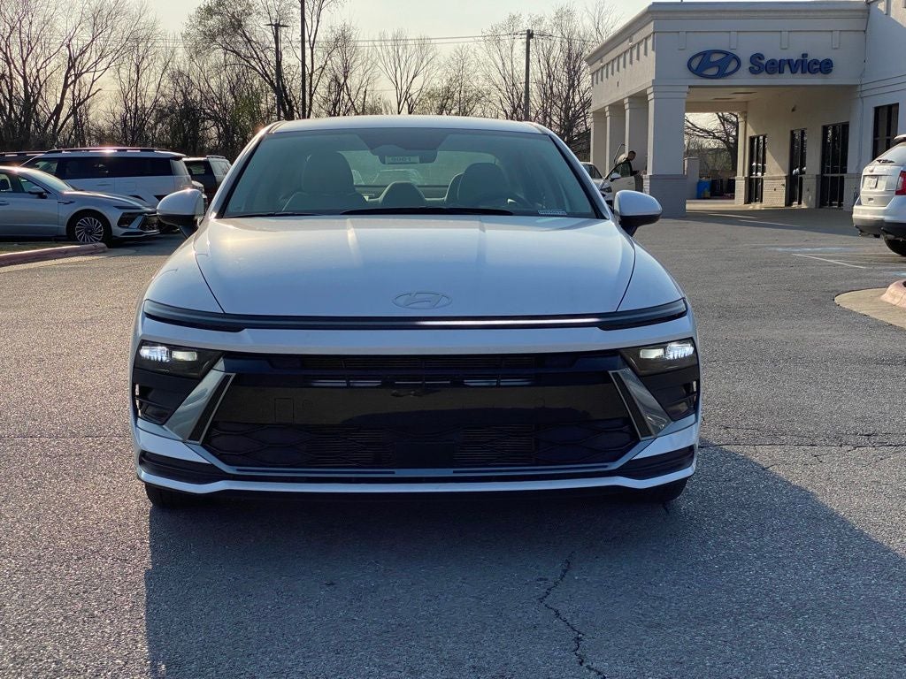 2025 Hyundai Sonata SE