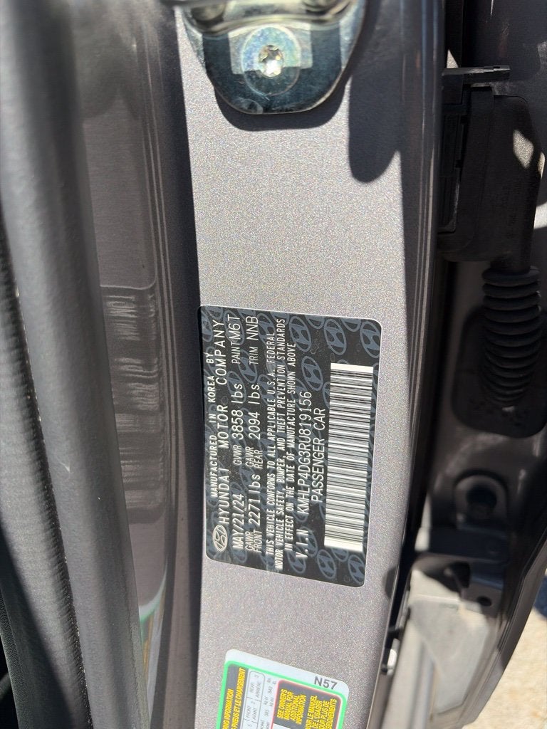 2024 Hyundai Elantra Limited HYUNDAI CPO / CLEAN CARFAX / SUNROOF