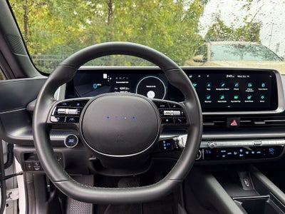 2025 Hyundai IONIQ 6 SE - HYUNDAI CPO / CLEAN CARFAX / ONE OWNER