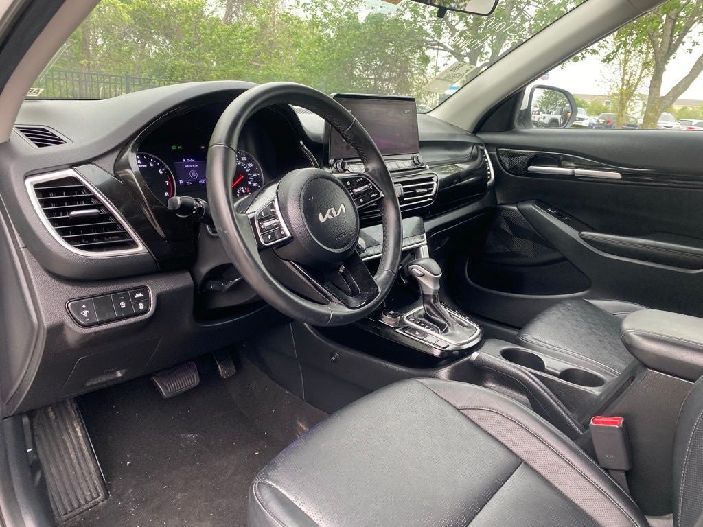 2022 Kia Seltos EX