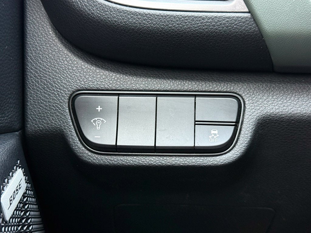 2024 Kia Seltos SX - AWD / CLEAN CARFAX / ONE OWNER