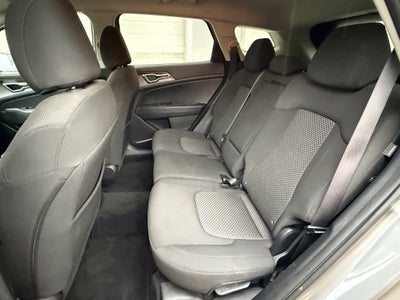 2025 Kia Sportage LX - CLEAN CARFAX / ONE OWNER