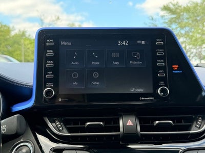 2021 Toyota C-HR XLE POWER LIFTGATE