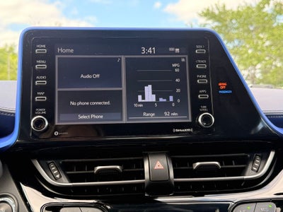 2021 Toyota C-HR XLE POWER LIFTGATE