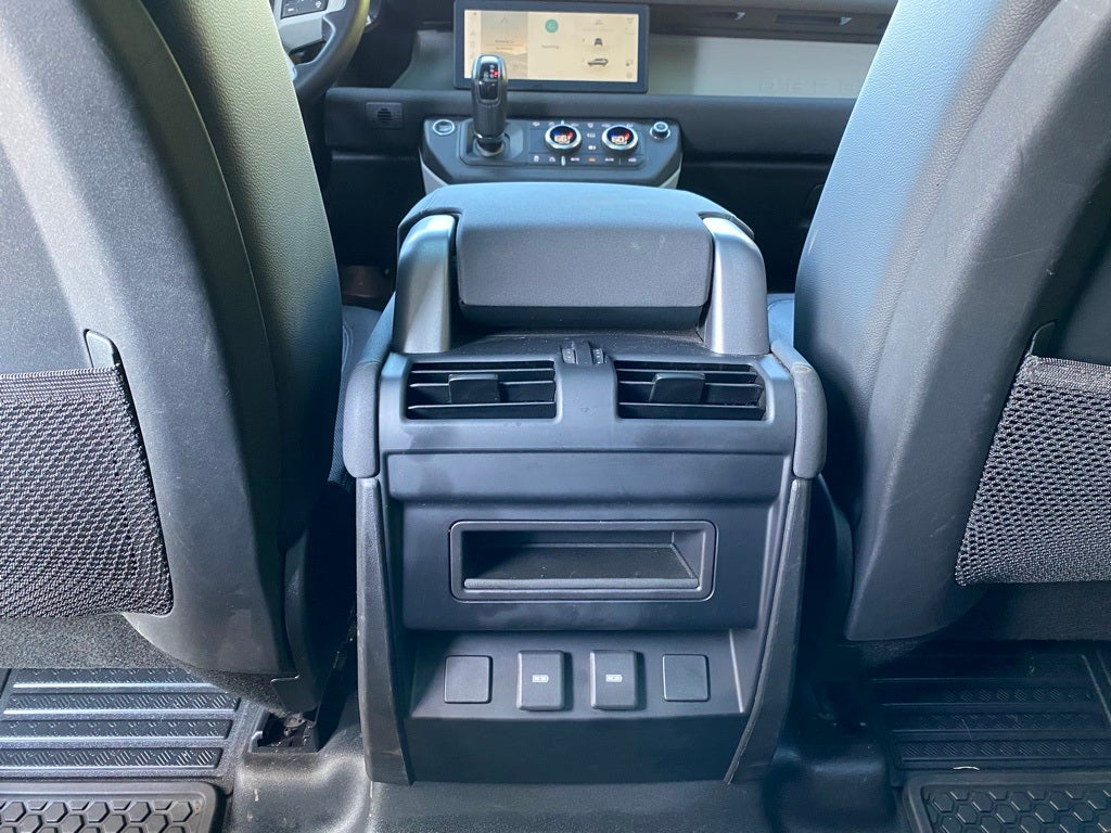2023 Land Rover Defender 110 X-Dynamic SE