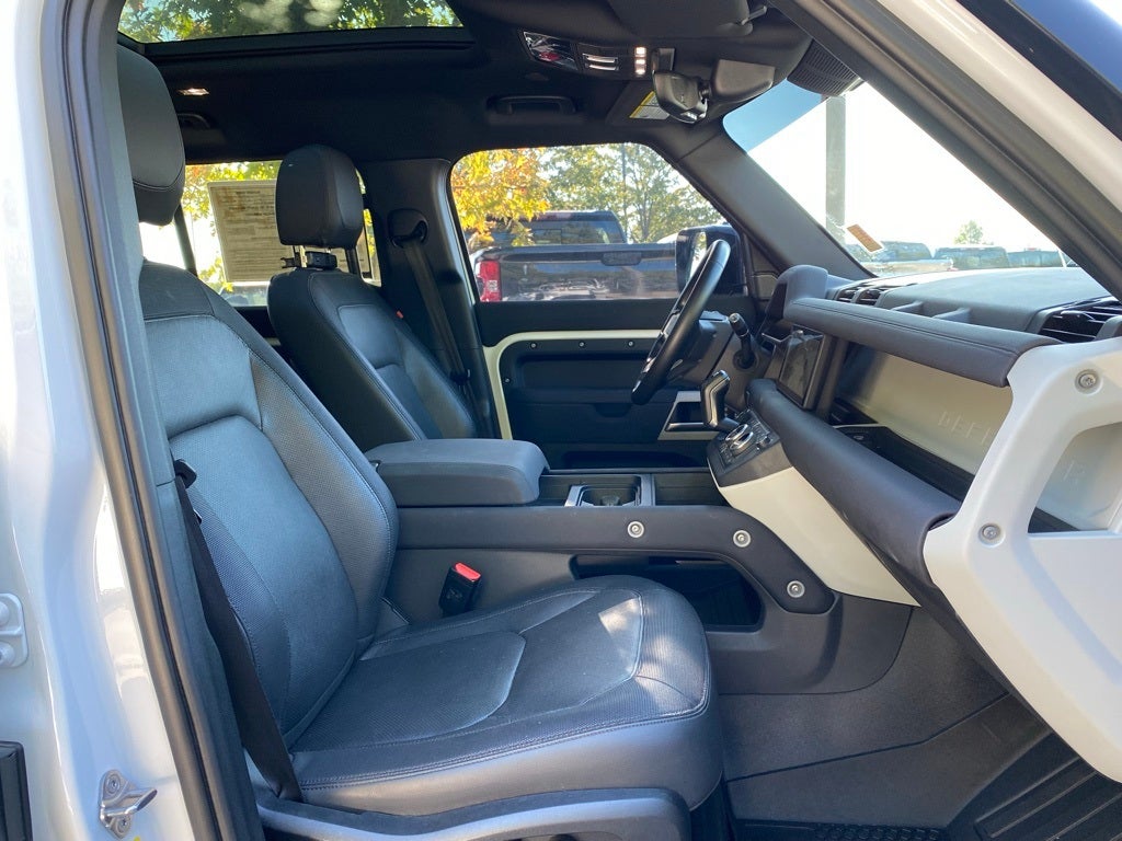 2023 Land Rover Defender 110 X-Dynamic SE